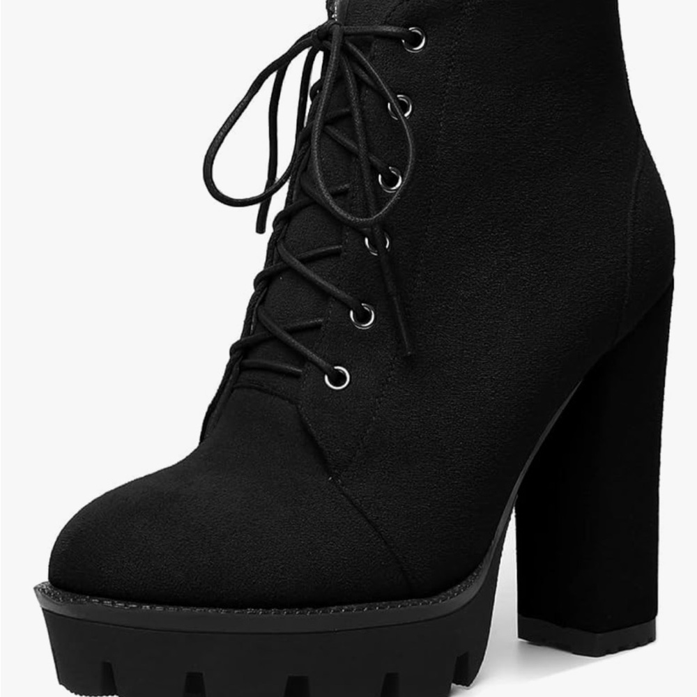 Soda Black Heeled Boots